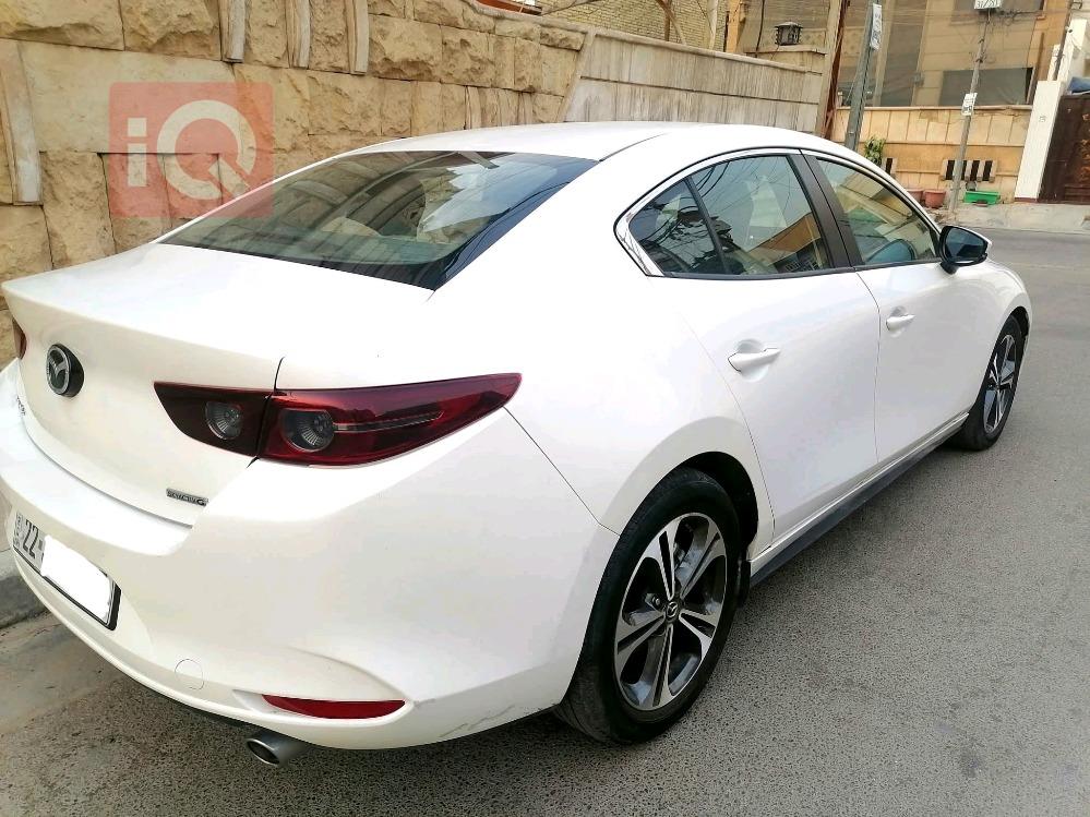 مازدا 3